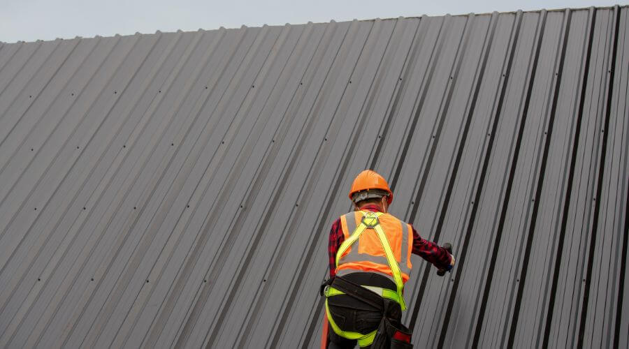 Professional gutter cleaning in Channelview, TX